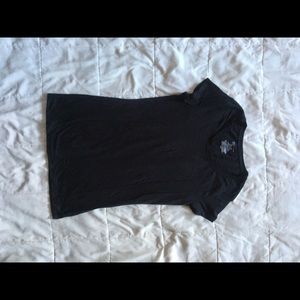 Black t shirt